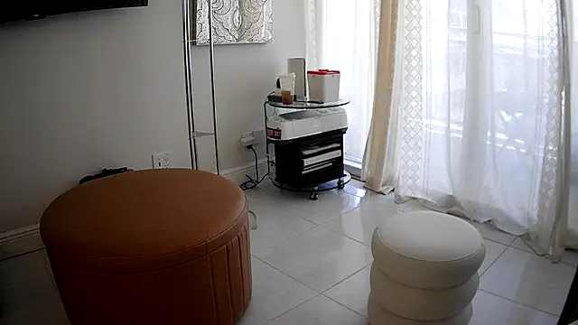 AlexisKayx online show from February 9, 6:23 pm