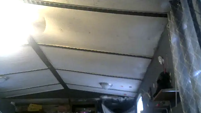 Snapshot of spooky425hd chatting on February 16, 9:22 pm spooky425hd online show from February 16, 9:22 pm