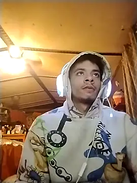 Snapshot of spooky425hd chatting on February 26, 7:18 am spooky425hd online show from February 26, 7:18 am