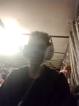 Snapshot of spooky425hd chatting on March 22, 12:58 am spooky425hd online show from March 22, 12:58 am