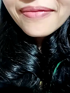 Snapshot of Hana-love2026 chatting on February 3, 1:27 pm Hana-love2026 online show from February 3, 1:27 pm