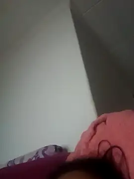 Snapshot of M_eduardabigcurvyplus chatting on February 28, 4:57 am M eduardabigcurvyplus online show from February 28, 4:57 am