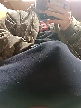 Snapshot of KrazyNutz420 chatting on February 1, 6:45 am KrazyNutz420 online show from February 1, 6:45 am