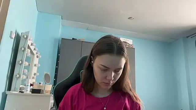 Snapshot of AndreeMerryman chatting on February 27, 2:11 am AndreeMerryman online show from February 27, 2:11 am