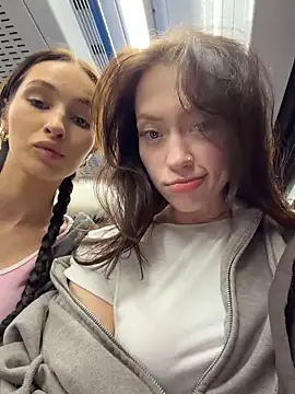 Snapshot of CityLynx chatting on February 12, 3:29 pm CityLynx online show from February 12, 3:29 pm