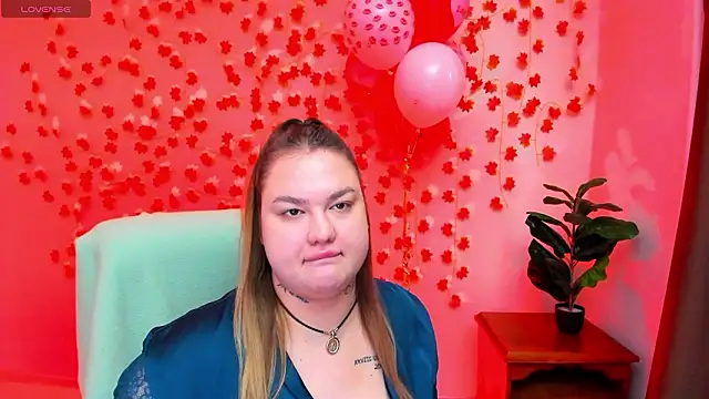 Sofiawetsweet online show from February 10, 7:34 am