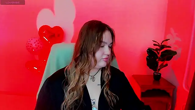 Sofiawetsweet online show from February 11, 7:13 am