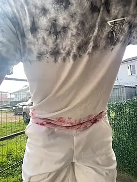 Snapshot of alessand180521 chatting on February 27, 2:28 pm alessand180521 online show from February 27, 2:28 pm