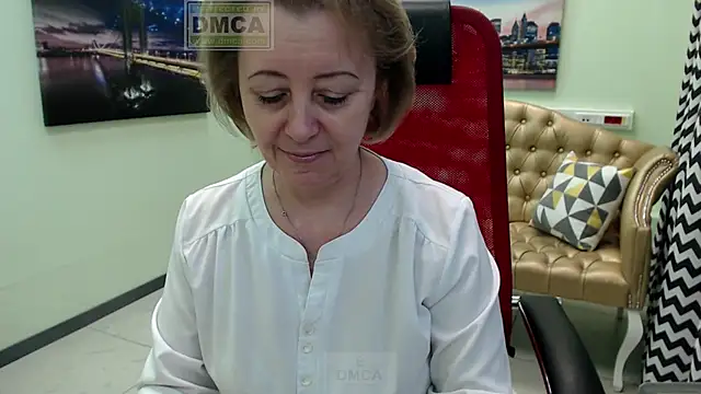 Snapshot of MONA_W chatting on February 20, 11:32 am MONA W online show from February 20, 11:32 am