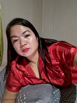 Zyramae 25 online show from March 26, 6:35 pm