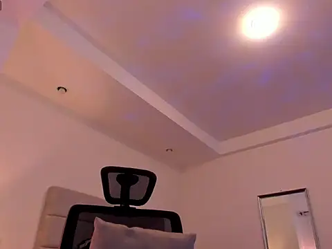 chris morgan7 online show from February 25, 2:10 am