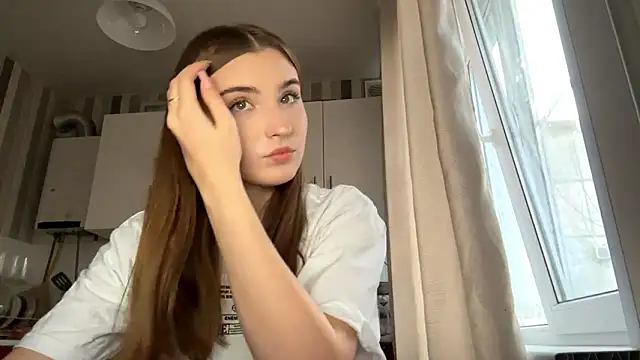 Snapshot of LissaBliss chatting on March 27, 2:50 pm LissaBliss online show from March 27, 2:50 pm