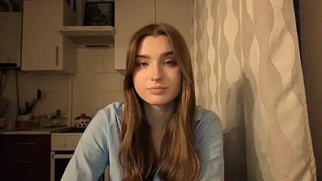 Snapshot of LissaBliss chatting on April 5, 4:04 pm LissaBliss online show from April 5, 4:04 pm