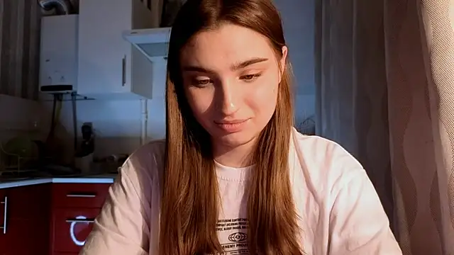 Snapshot of LissaBliss chatting on April 15, 7:58 pm LissaBliss online show from April 15, 7:58 pm
