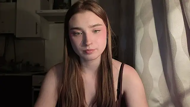 Snapshot of LissaBliss chatting on May 11, 4:48 pm LissaBliss online show from May 11, 4:48 pm