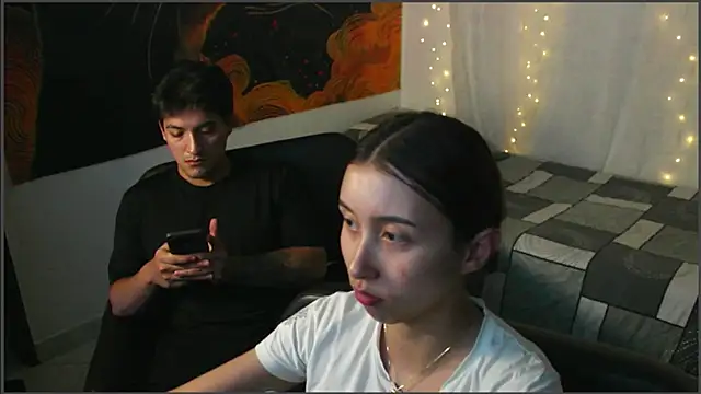 Snapshot of RoseSinsDonViktor chatting on April 24, 9:50 pm RoseSinsDonViktor online show from April 24, 9:50 pm