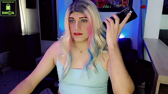 Snapshot of Geovanybleu chatting on March 2, 2:24 pm Geovanybleu online show from March 2, 2:24 pm