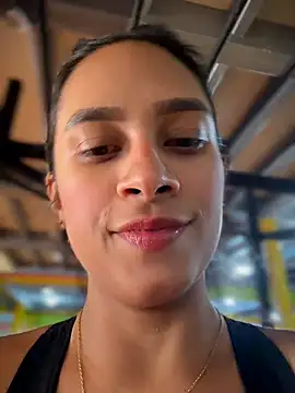 Snapshot of LunaHeat chatting on February 17, 2:46 pm LunaHeat online show from February 17, 2:46 pm