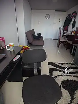 Snapshot of LunaHeat chatting on February 21, 9:05 pm LunaHeat online show from February 21, 9:05 pm