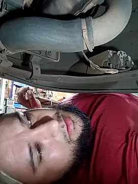 Snapshot of lu123456ch chatting on February 3, 9:47 am lu123456ch online show from February 3, 9:47 am