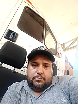 Snapshot of lu123456ch chatting on February 24, 3:21 pm lu123456ch online show from February 24, 3:21 pm