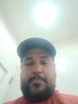 Snapshot of lu123456ch chatting on March 2, 4:14 pm lu123456ch online show from March 2, 4:14 pm