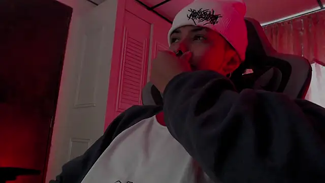 D3v1L88 online show from February 1, 6:39 pm