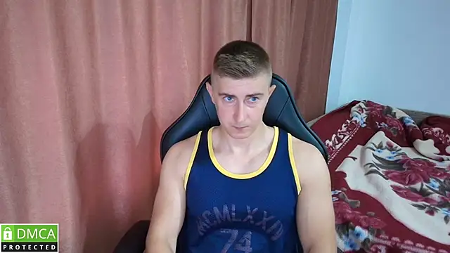 Snapshot of TodMusclePower9 chatting on June 12, 9:08 am TodMusclePower9 online show from June 12, 9:08 am