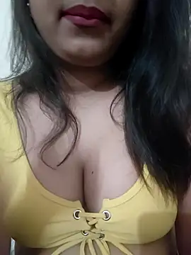 nidhi7180 online show from February 2, 5:44 pm