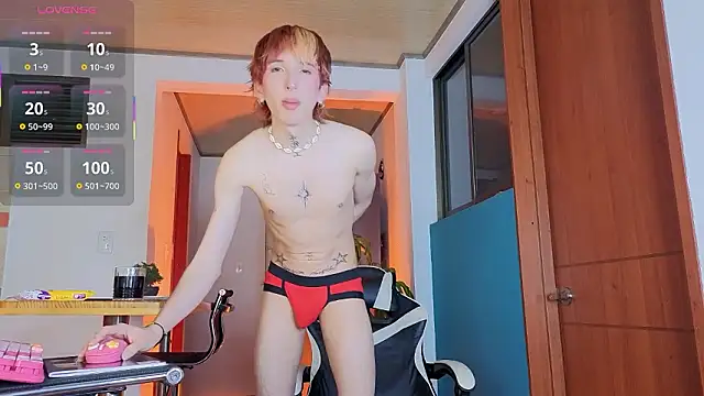 golden twink  online show from February 6, 7:45 am