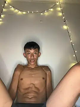 kimgorge online show from February 4, 8:14 pm