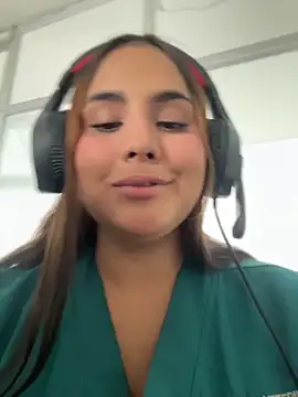 Noa Harper- online show from May 17, 8:49 pm