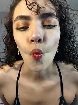 Maria delsol1 online show from March 5, 3:13 am