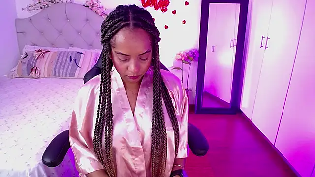 hope11x online show from April 17, 7:39 pm