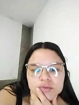 Snapshot of SamanthaStonee chatting on February 12, 10:49 pm SamanthaStonee online show from February 12, 10:49 pm