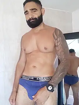 Lucius40 online show from February 7, 6:22 pm