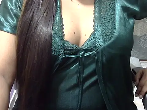 Snapshot of SumaiyaSultana chatting on August 8, 4:42 pm SumaiyaSultana online show from August 8, 4:42 pm