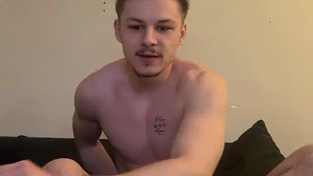 Snapshot of Lucas328706 chatting on February 17, 12:56 pm Lucas328706 online show from February 17, 12:56 pm