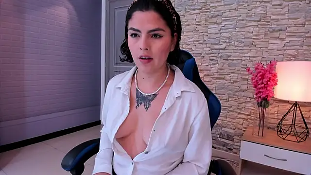 butterflyx39 online show from March 30, 11:55 am