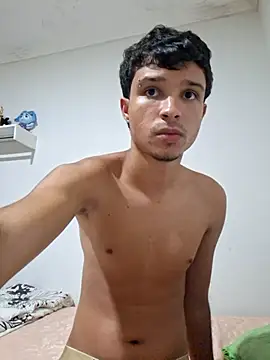 Snapshot of Junior8964 chatting on February 20, 3:47 am Junior8964 online show from February 20, 3:47 am