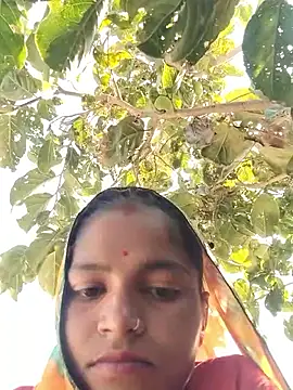 Snapshot of Gungun_thakur chatting on February 11, 7:57 am Gungun thakur online show from February 11, 7:57 am