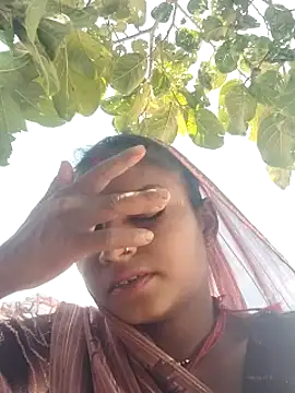 Snapshot of Gungun_thakur chatting on March 4, 6:19 am Gungun thakur online show from March 4, 6:19 am