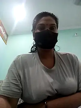 Snapshot of hot-tanya chatting on March 18, 2:15 am hot-tanya online show from March 18, 2:15 am