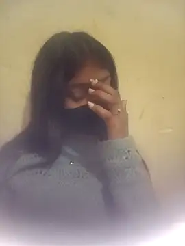 queen gairl online show from February 12, 5:57 am