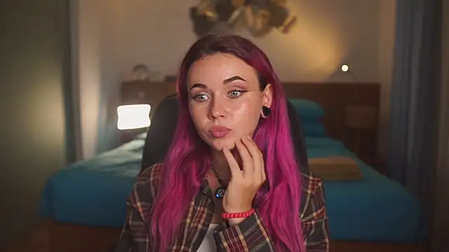 Sarah Pink online show from February 13, 11:28 am