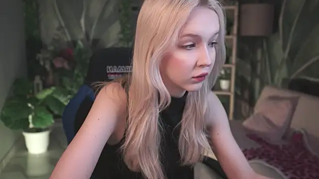 MaoqiBeverly online show from February 19, 5:53 pm