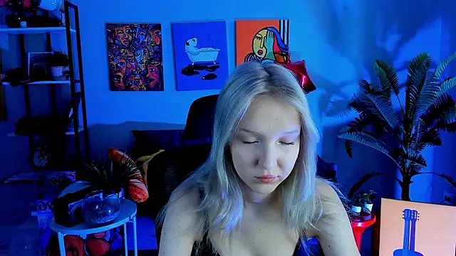 MaoqiBeverly online show from March 22, 5:22 am