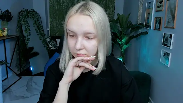 MaoqiBeverly online show from April 14, 5:02 am