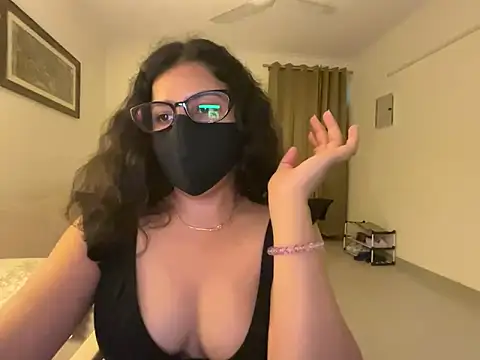 Anna girl22 online show from May 20, 4:13 pm