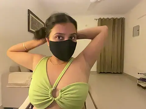 Snapshot of Anna_girl22 chatting on July 6, 3:14 pm Anna girl22 online show from July 6, 3:14 pm